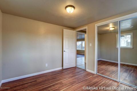 826 E 13th Ave, Anchorage, AK 99501 photo 18