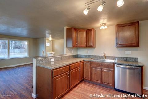 826 E 13th Ave, Anchorage, AK 99501 photo 8