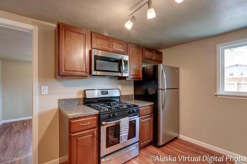 826 E 13th Ave, Anchorage, AK 99501 photo 9