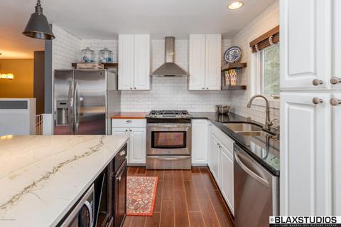 9505 Puffin Cir, Eagle River, AK 99577 photo 9