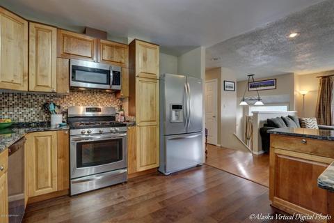4118 Hampton Dr, Anchorage, AK 99504 photo 3