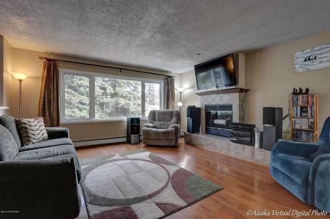 4118 Hampton Dr, Anchorage, AK 99504 photo 8