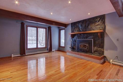 24928 Thunderbird Dr, Chugiak, AK 99567 photo 5