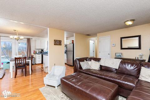 11425 Mausel St, Eagle River, AK 99577 photo 3