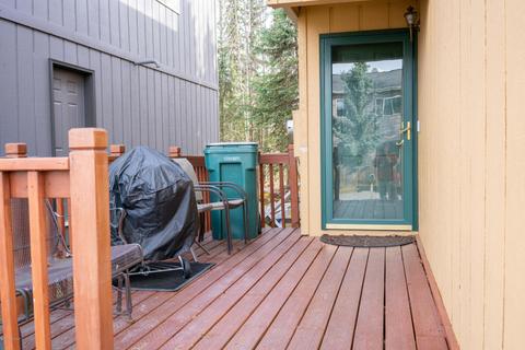 6556 Desiree Loop, Anchorage, AK 99507 photo 2