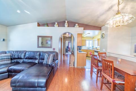 6556 Desiree Loop, Anchorage, AK 99507 photo 8