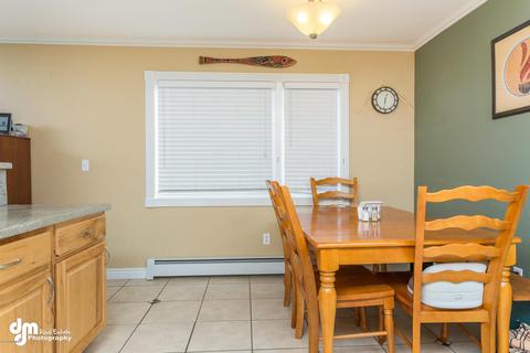 738 E 74th Ave, Anchorage, AK 99518 photo 13