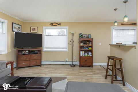738 E 74th Ave, Anchorage, AK 99518 photo 6
