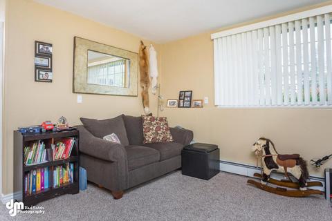 738 E 74th Ave, Anchorage, AK 99518 photo 24