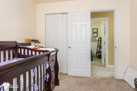 738 E 74th Ave, Anchorage, AK 99518 photo 22