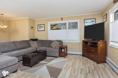 738 E 74th Ave, Anchorage, AK 99518 photo 5