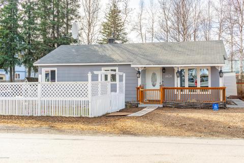 4424 Wright St, Anchorage, AK 99507 photo 1