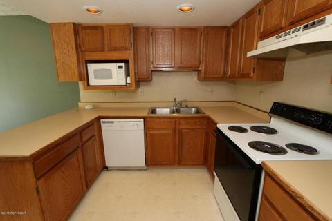 18723 S Kanaga Loop, Eagle River, AK 99577 photo 6