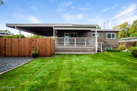 3003 Eureka St, Anchorage, AK 99503 photo 1