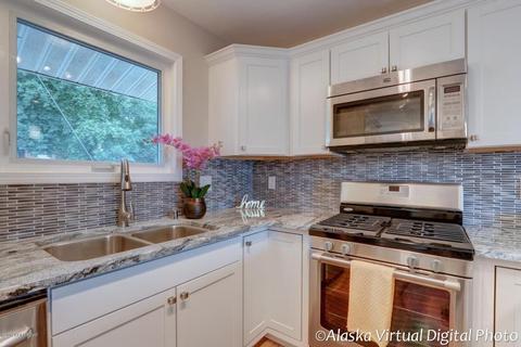 1844 E 57th Ave, Anchorage, AK 99507 photo 13