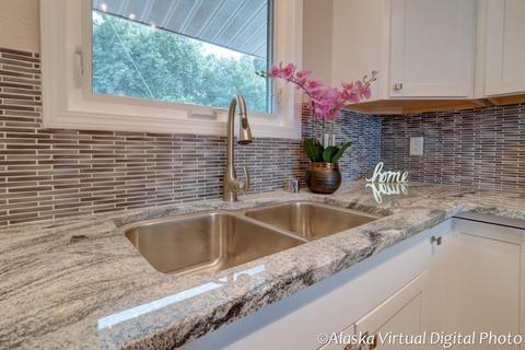 1844 E 57th Ave, Anchorage, AK 99507 photo 12