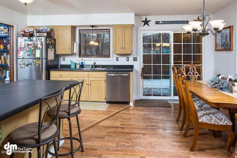 11339 Mausel St, Eagle River, AK 99577 photo 10