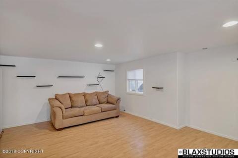 1260 Hartzog Loop, North Pole, AK 99705 photo 8