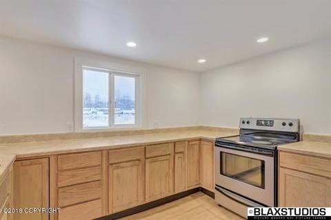 1260 Hartzog Loop, North Pole, AK 99705 photo 4