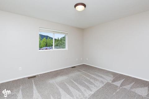 18720 Katelyn Cir, Eagle River, AK 99577 photo 11