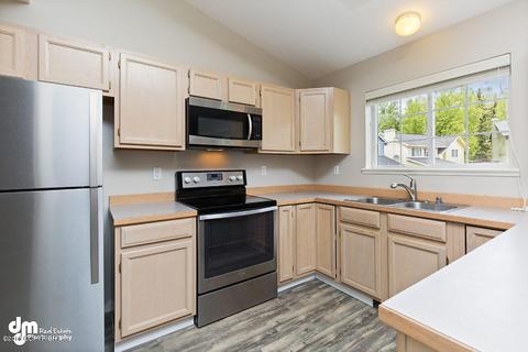 18720 Katelyn Cir, Eagle River, AK 99577 photo 10