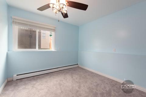 8540 E 12th Ct, Anchorage, AK 99504 photo 16