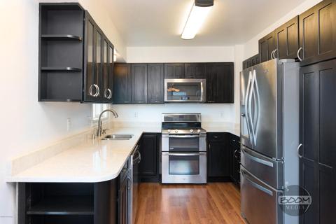 8540 E 12th Ct, Anchorage, AK 99504 photo 1