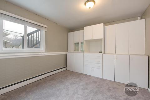 8540 E 12th Ct, Anchorage, AK 99504 photo 15