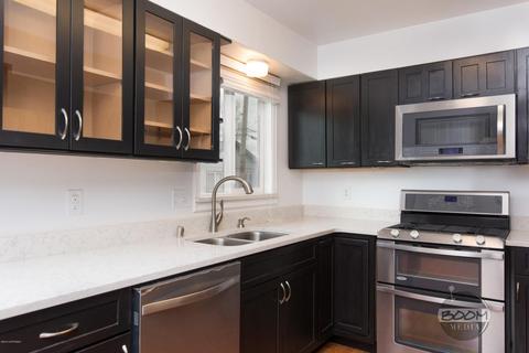 8540 E 12th Ct, Anchorage, AK 99504 photo 2
