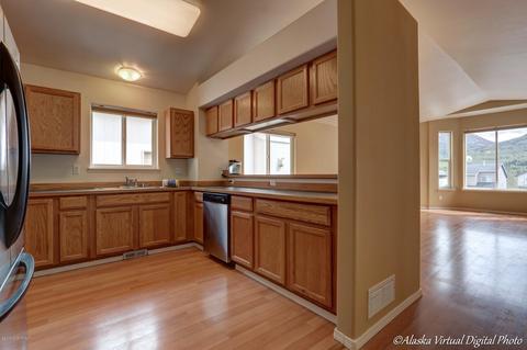 20435 Granite Park Cir, Eagle River, AK 99577 photo 7