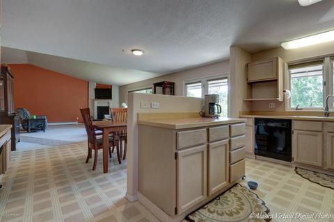 6120 E 38th Ct, Anchorage, AK 99504 photo 13