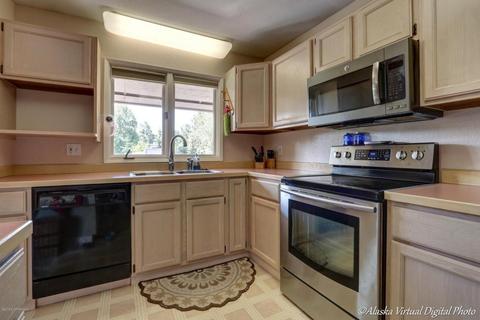 6120 E 38th Ct, Anchorage, AK 99504 photo 3