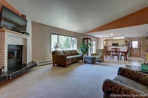 6120 E 38th Ct, Anchorage, AK 99504 photo 8