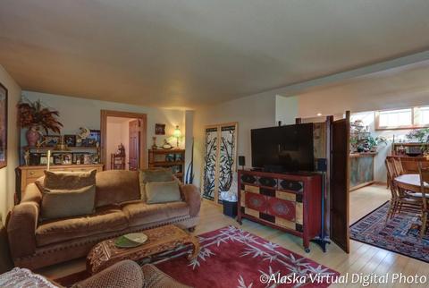 329 E 10th Ave, Anchorage, AK 99501 photo 2