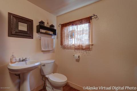 329 E 10th Ave, Anchorage, AK 99501 photo 13