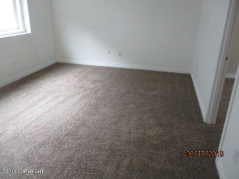 20211 Glacier Park Cir, Eagle River, AK 99577 photo 5