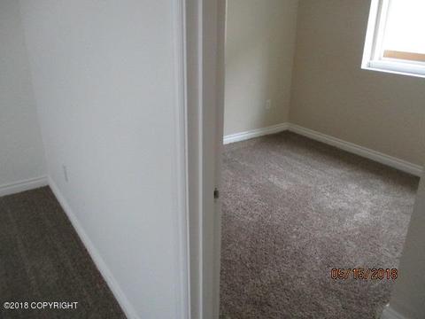 20211 Glacier Park Cir, Eagle River, AK 99577 photo 6