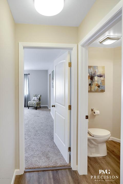9815 Wren Ln, Eagle River, AK 99577 photo 45