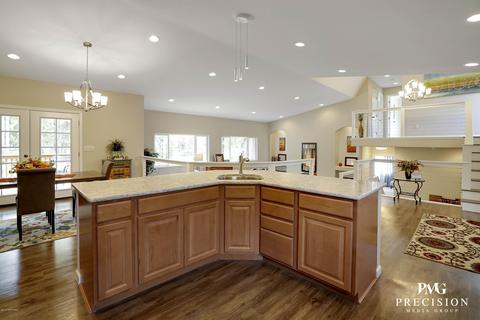 9815 Wren Ln, Eagle River, AK 99577 photo 8
