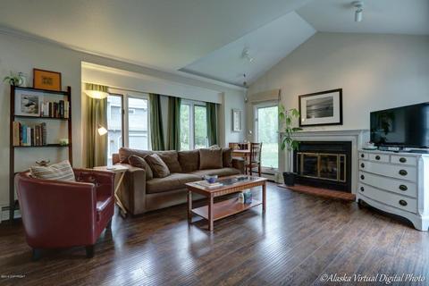 6558 Cimarron Cir, Anchorage, AK 99504 photo 7