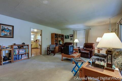 1509 E 40th Ct, Anchorage, AK 99508 photo 10