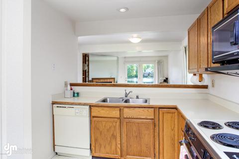 5626 E 40th Ave # E-104, Anchorage, AK 99504 photo 20
