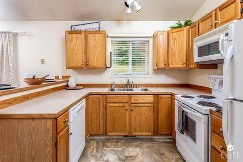 18627 Danny Dr, Eagle River, AK 99577 photo 11