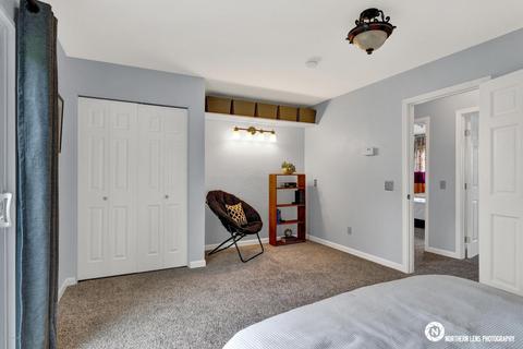 10225 Donald Pl, Eagle River, AK 99577 photo 16