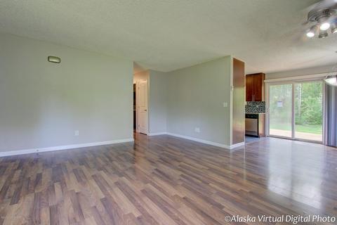 22440 Lampert Cir, Chugiak, AK 99567 photo 7