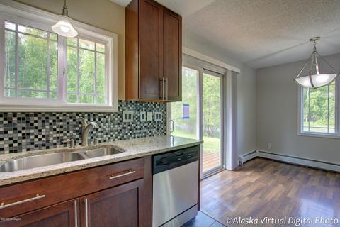 22440 Lampert Cir, Chugiak, AK 99567 photo 13