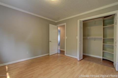22440 Lampert Cir, Chugiak, AK 99567 photo 19