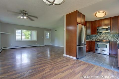 22440 Lampert Cir, Chugiak, AK 99567 photo 11
