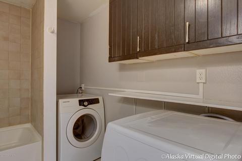 22440 Lampert Cir, Chugiak, AK 99567 photo 15