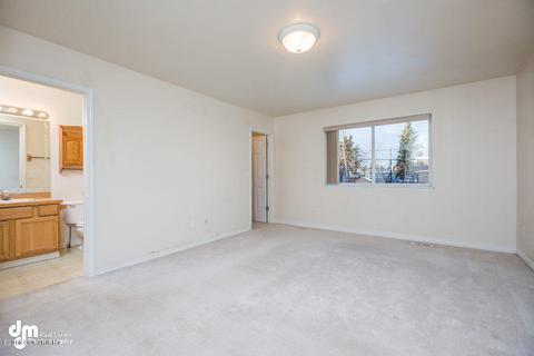 8121 Debarr Rd, Anchorage, AK 99504 photo 24